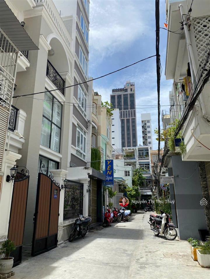 Bán nhà khu vực quân trấn, hùng vương, lộc thọ nha trang giá bán chỉ 140tr/m2.