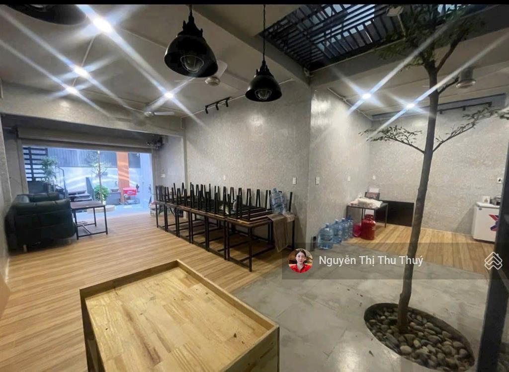 Bán nhà mặt tiền hoàng văn thụ (đoạn 2 chiều)  trung tâm thành phố nha trang