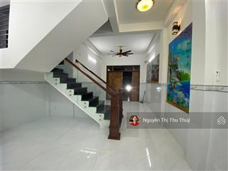 Hạ giá 300 triệu bán nhanh  căn góc 3 tầng ô tô vào tận nhà, cạnh bên tđc ngọc hiệp