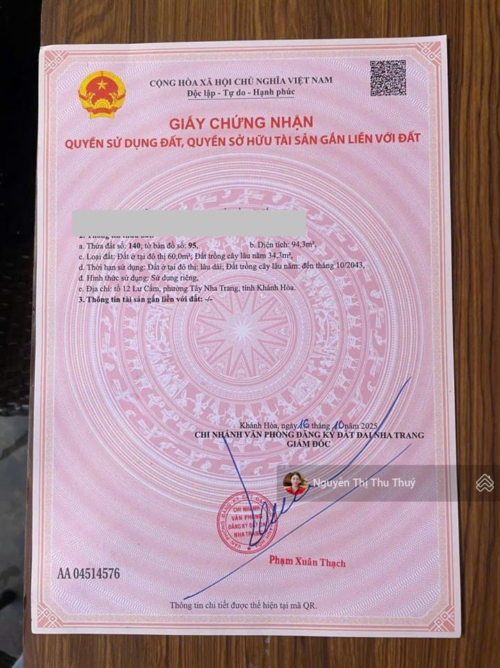 Hạ giá 300 triệu bán nhanh  căn góc 3 tầng ô tô vào tận nhà, cạnh bên tđc ngọc hiệp