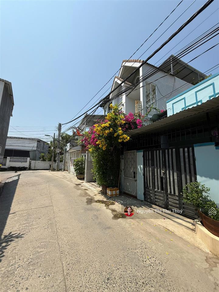 Nhà 3 tầng đường bờ đắp  ngay kđt vĩnh điềm trung