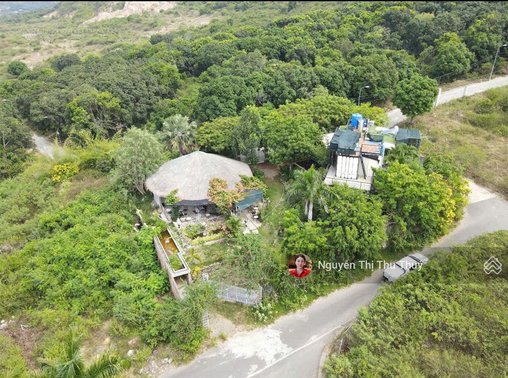 Bán căn biệt thự lưng tựa núi mặt hướng biển ở phường bắc nha trang