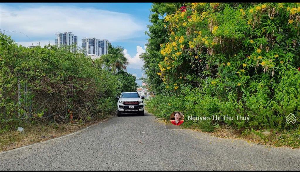 Bán căn biệt thự lưng tựa núi mặt hướng biển ở phường bắc nha trang