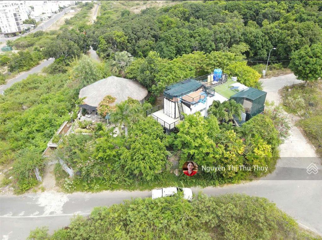 Bán căn biệt thự lưng tựa núi mặt hướng biển ở phường bắc nha trang