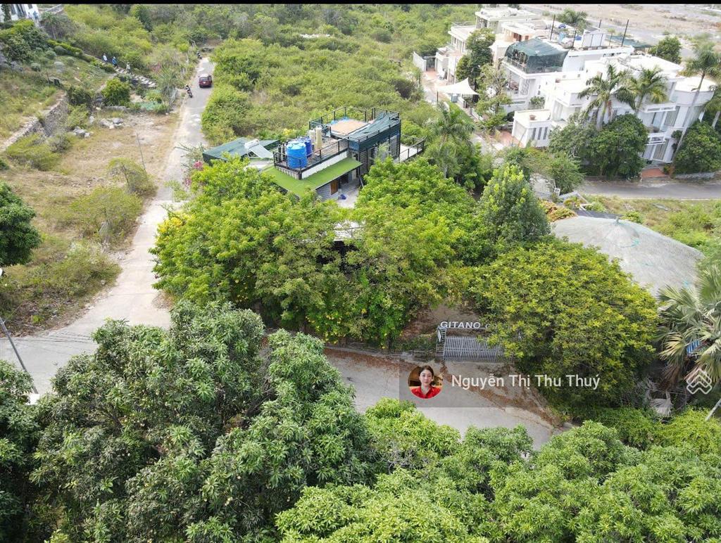 Bán căn biệt thự lưng tựa núi mặt hướng biển ở phường bắc nha trang