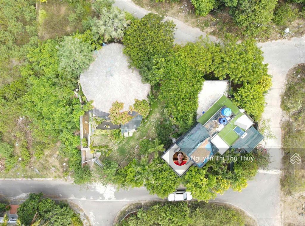 Bán căn biệt thự lưng tựa núi mặt hướng biển ở phường bắc nha trang