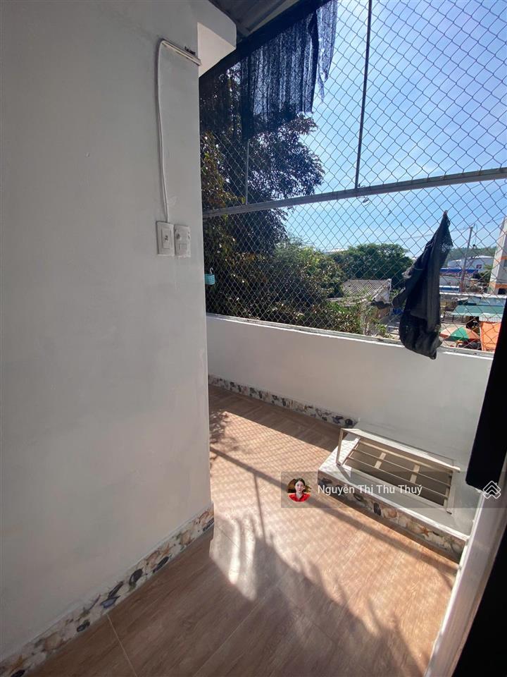 Bán nhà giá rẻ 3pn, hẻm tô hiệu, gần biển  nhà cấp 4 có gác lửng