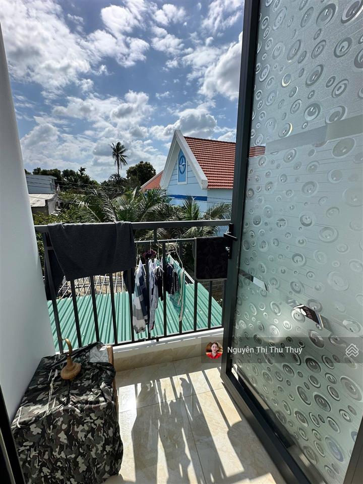 Nhà 2 tầng đẹp kiên cố  hẻm liên hoa, phường tây nha trang