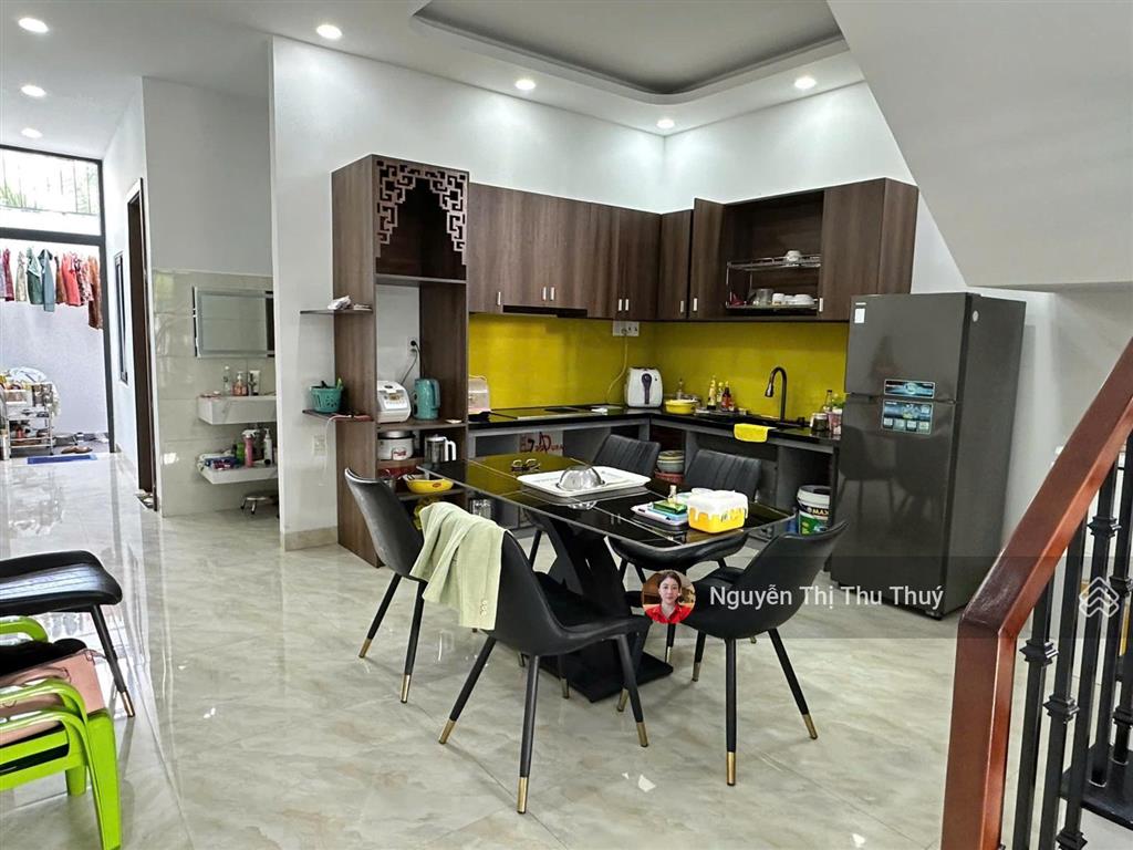 Nhà 2 tầng đẹp kiên cố  hẻm liên hoa, phường tây nha trang