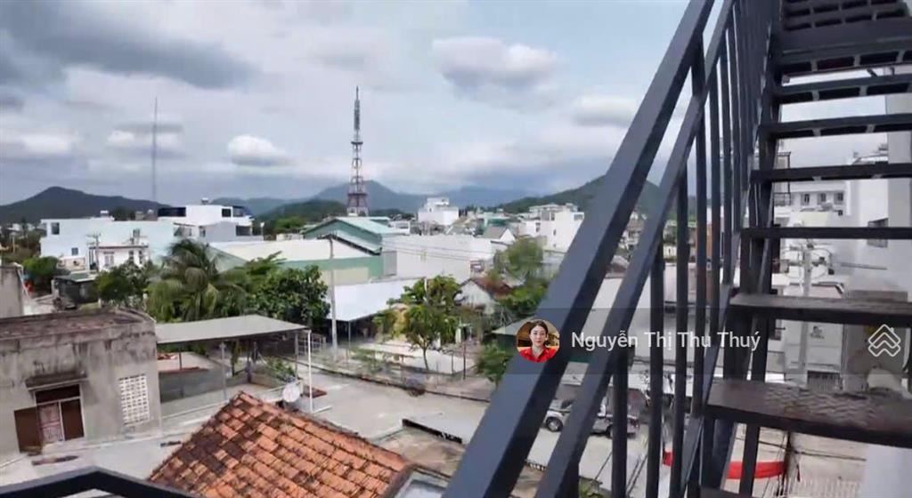 Bán nhà sẵn mô hình kinh doanh quán karaoke bắc nha trang