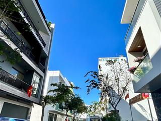 Hàng hiếm  bán nhà 1 trệt 2 lầu kđt vcn phước long 1 nha trang  sổ hồng chuẩn chỉnh