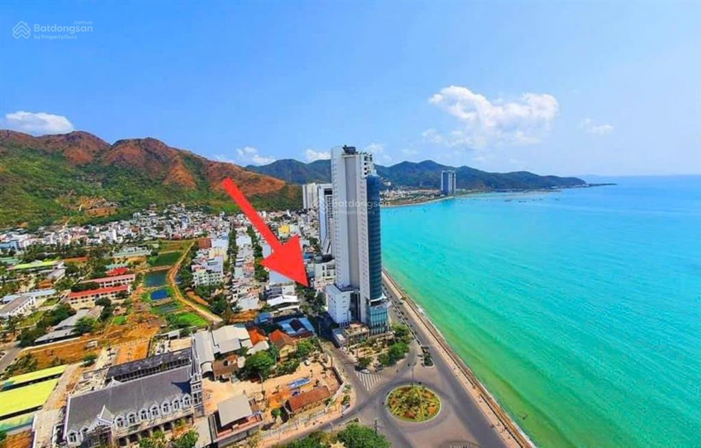 Bán đất dương hiến quyền, vĩnh hòa, đường thông 7m, cách biển chỉ 200m, đất vuông vức, có sổ riêng