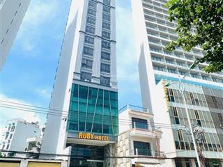 Giảm mạnh  khách sạn mặt đường trần phú, nha trang. 20 tầng, 88 phòng mặt biển  chỉ 170tỷ