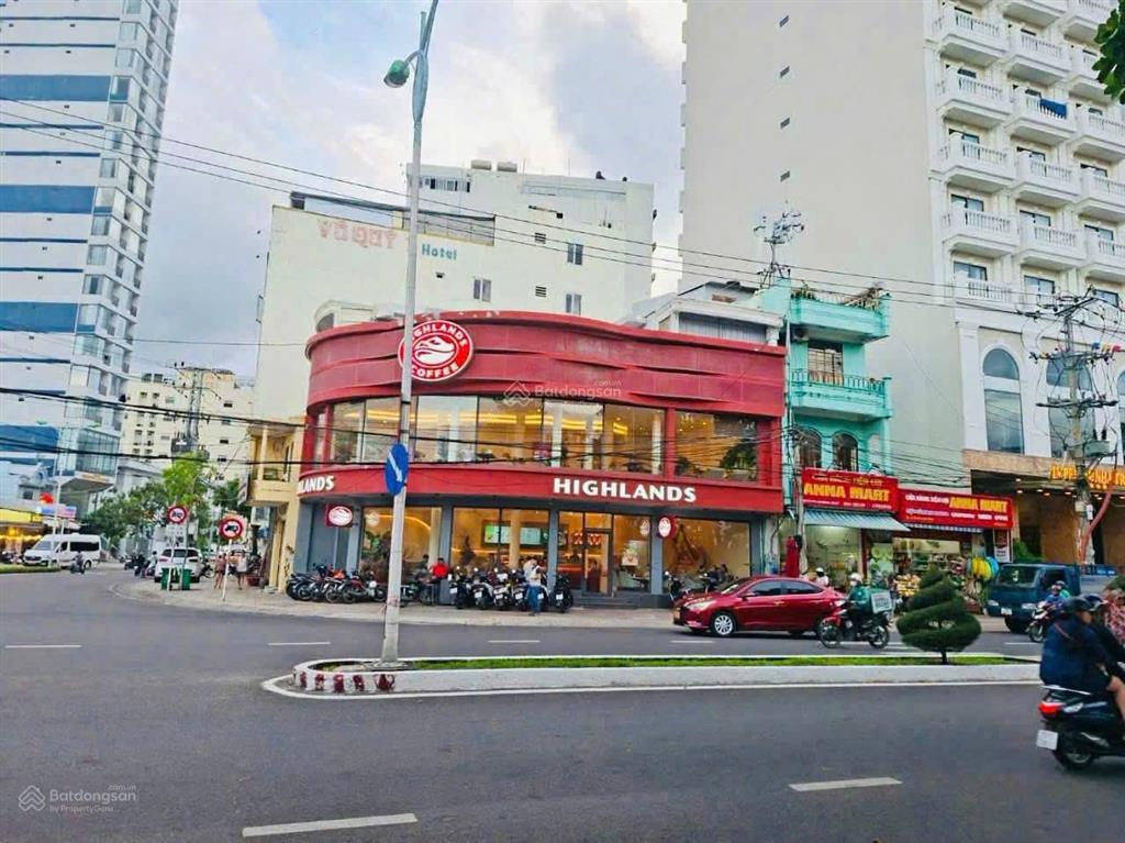 Bán đất tặng nhà mặt tiền trần phú  trực diện công viên và biển  90 tỷ