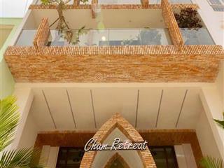 Khách sạn phố tây nha trang  dòng tiền 250  300 triệu/tháng
