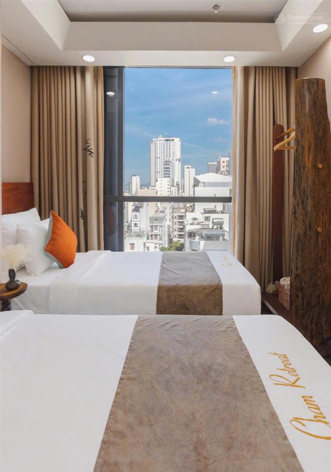 Khách sạn phố tây nha trang  dòng tiền 250  300 triệu/tháng