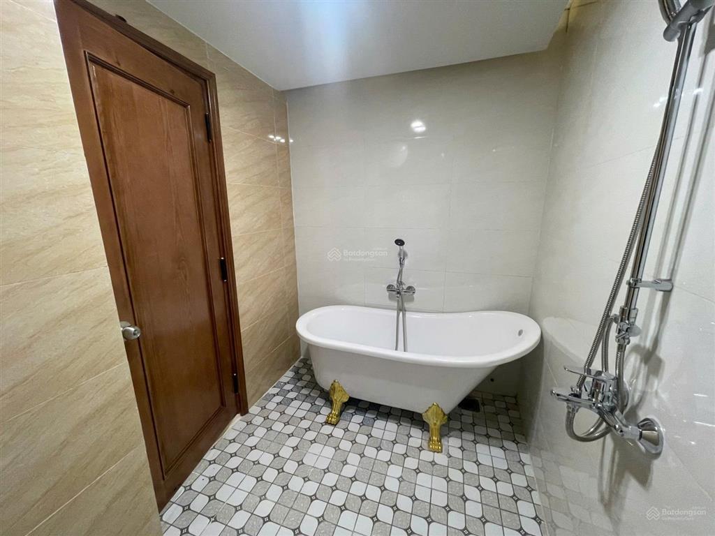 Bán nhà phố ngay trung tâm đường trịnh phong  tp nha trang