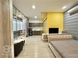 Căn hộ ban công, hầm xe thang máy,full nt giặt riêng gần thảo cầm viên , vinhome bason