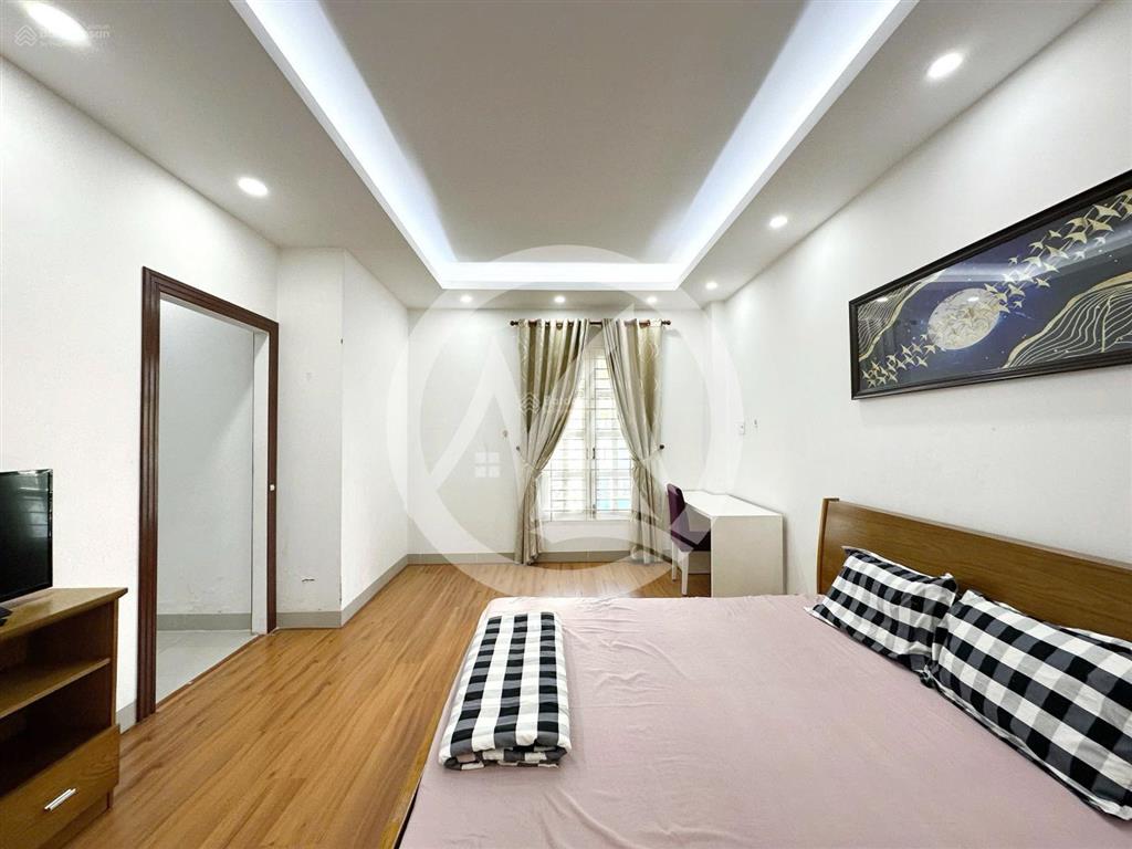 Chung cư mini dạng 1pn + 1pk + 2wc cửa sổ thoáng thang máy hầm xe bảo vệ gần cao ốc screc