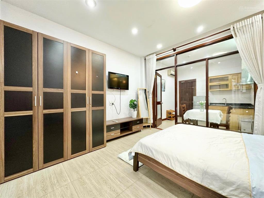 Căn hộ 1pn + ban công  thang máy gần svđ hoa lư