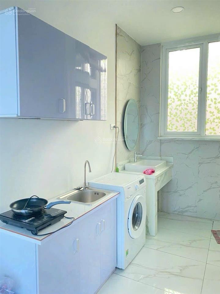 Căn hộ 1pn+ ban công ngay nhà thờ tân định