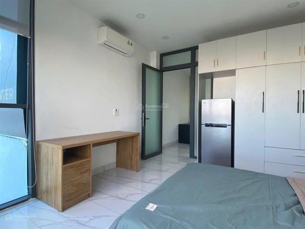 Căn hộ 1pn+ ban công ngay nhà thờ tân định