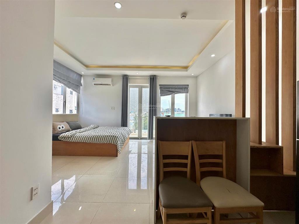 Căn hộ ban công full nt, gần vinhome, thảo cầm viên