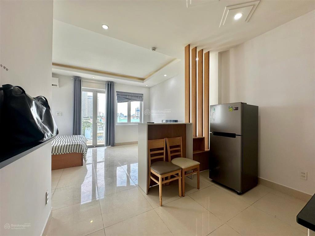 Căn hộ ban công full nt, gần vinhome, thảo cầm viên