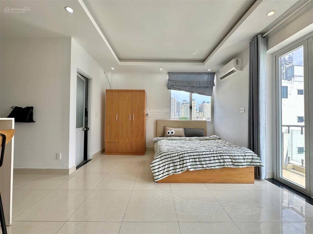 Căn hộ ban công full nt, gần vinhome, thảo cầm viên