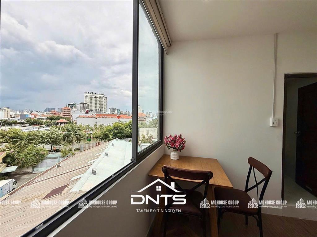 Căn hộ 1pn+ ban công lớn full nt gần cầu công lý
