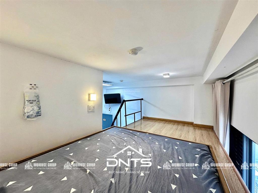 Duplex 2 tầng full nt  thang máy ngay cầu công lý