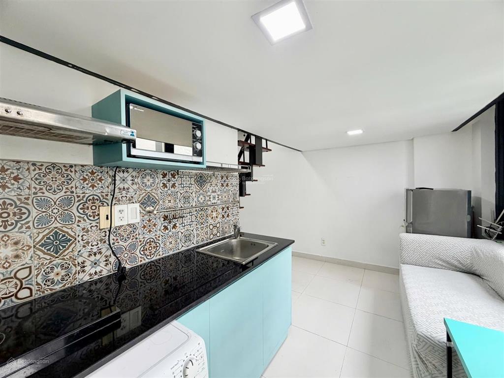 Duplex 2 tầng full nt  thang máy ngay cầu công lý