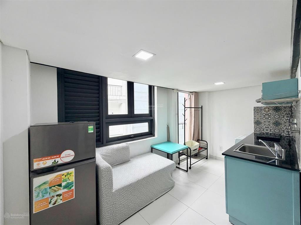 Duplex 2 tầng full nt  thang máy ngay cầu công lý
