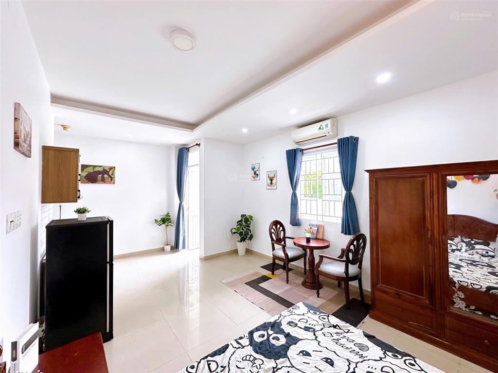 Hình thật  giá thật căn hộ ban công full nt gần đh ueh cs b, hoa sen