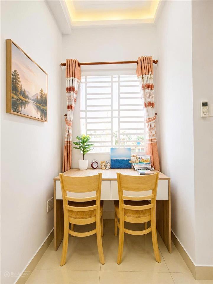 Căn hộ ban công full nt gần đh isb, chợ tân định