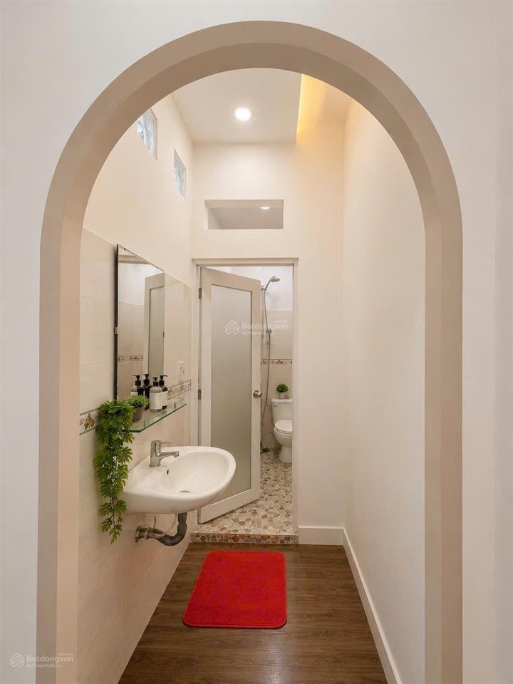 Căn hộ 2pn + full nt gần toà nhà viettel, đh hoa sen, ueh cs b
