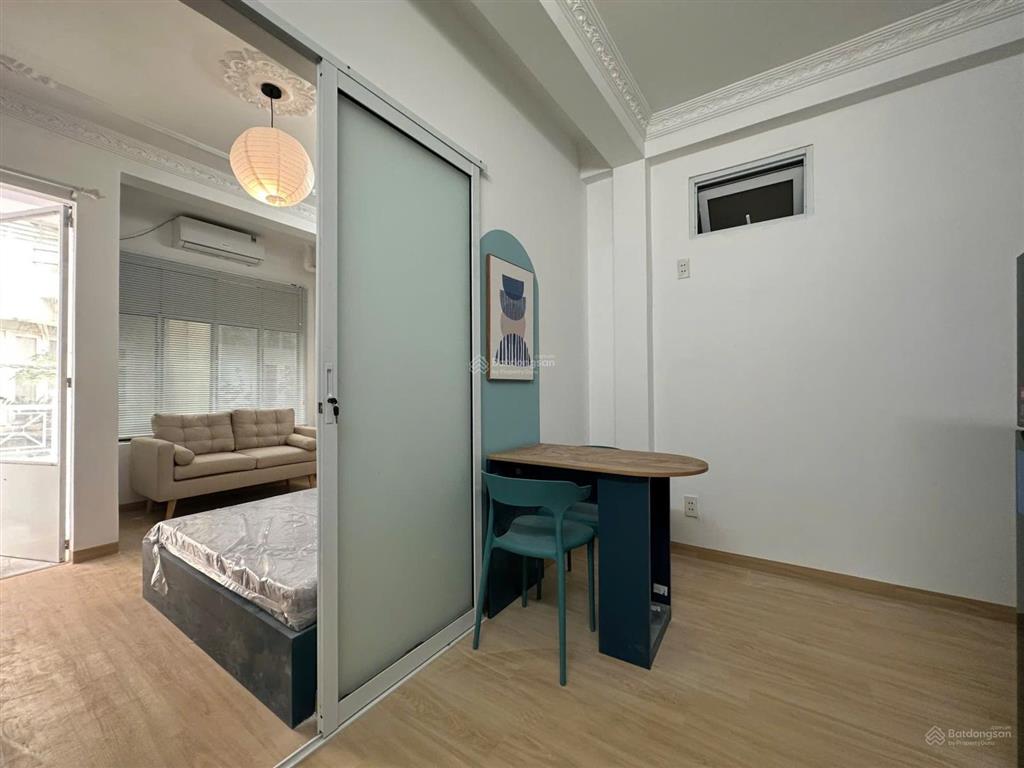 Căn hộ 1pn+ full nt gần ngã sáu cộng hoà