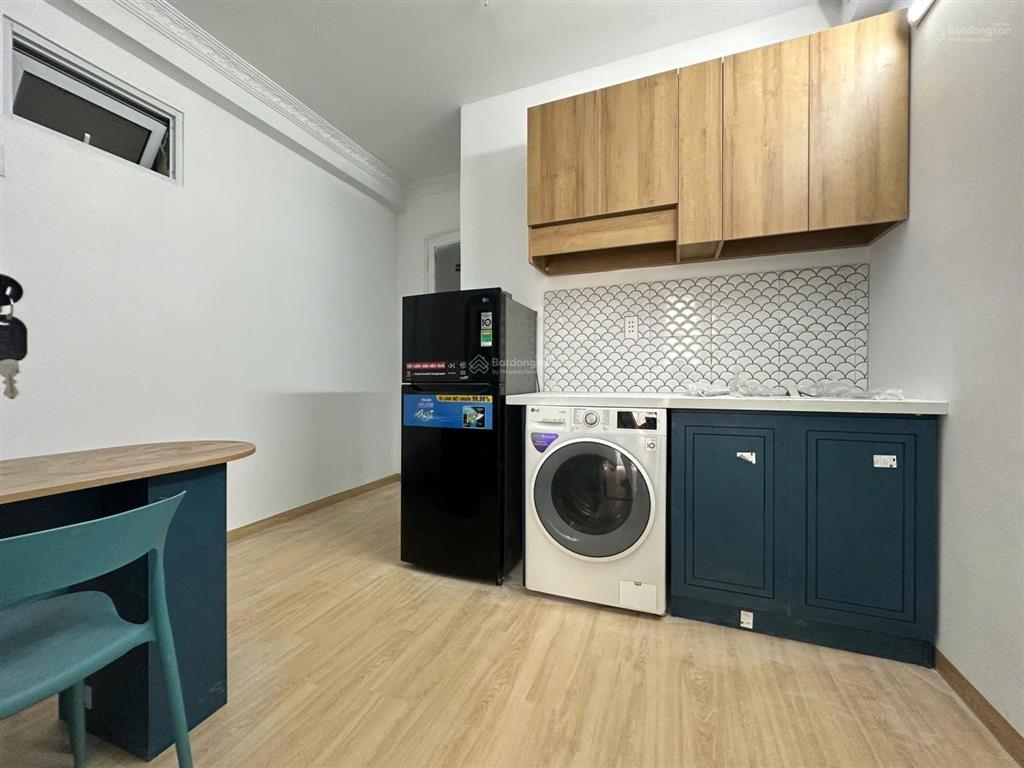 Căn hộ 1pn+ full nt gần ngã sáu cộng hoà