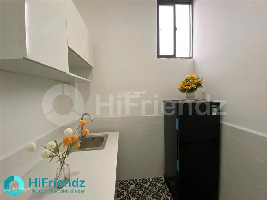 Căn hộ 1pn+ cửa sổ trời thang máy full nt ngay bộ công an q1