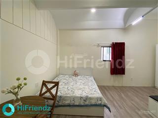 Căn hộ 1pn+ cửa sổ trời thang máy full nt ngay bộ công an q1