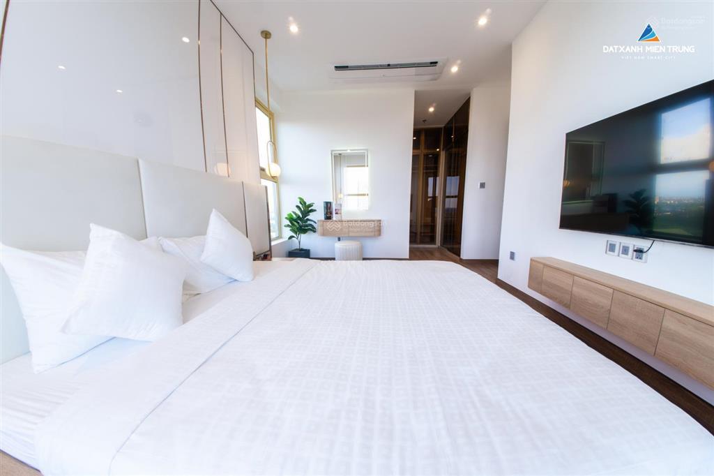 Cc 82m2  tầng 24 panorama  view biển mỹ khê cực phẩm  sổ đỏ vĩnh viễn, an tâm sở hữu