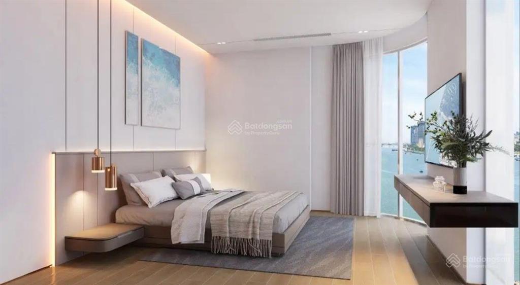 (đúng giá 2.95 tỷ) 48,5m2  mặt sông hàn  view cầu rồng + cầu sông hàn  cực mềm so với vị trí