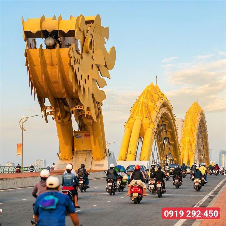 Bán chung cư cao cấp tầng 28 ngay sông hàn  trung tâm thành phố đà nẵng đáng sống. diện tích 96m2