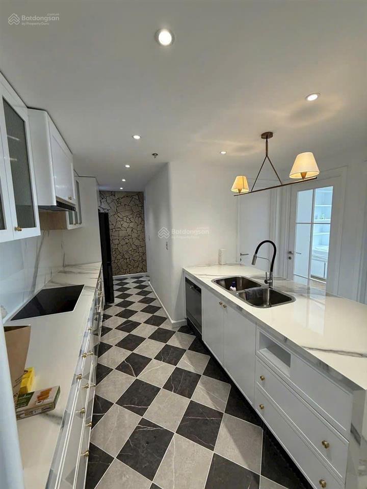 Cần bán chcc babylon 77m2 2pn 2wc, nhà mới, ở ngay, giá 4 tỷ 7,  0777 679 ***