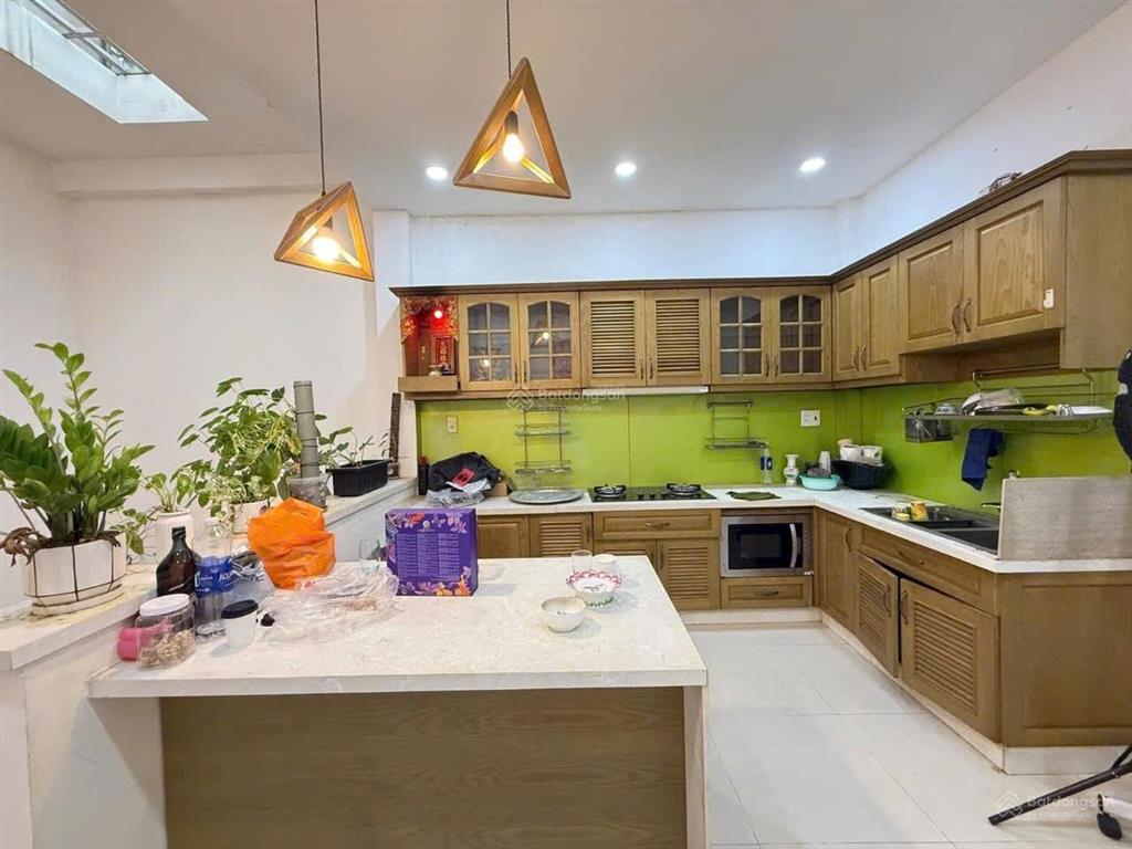 Bán nhà hẻm xe hơi đường gò dầu 64m2 đúc 1 lầu giá chỉ 7.6 tỷ