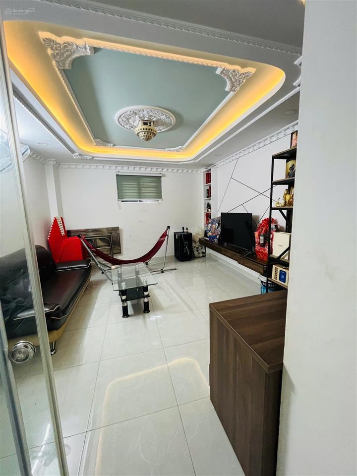 Siêu phẩm nhà đẹp hẻm xe hơi đường gò dầu 60m2 đúc 4.5 tấm giá chỉ 8 tỷ