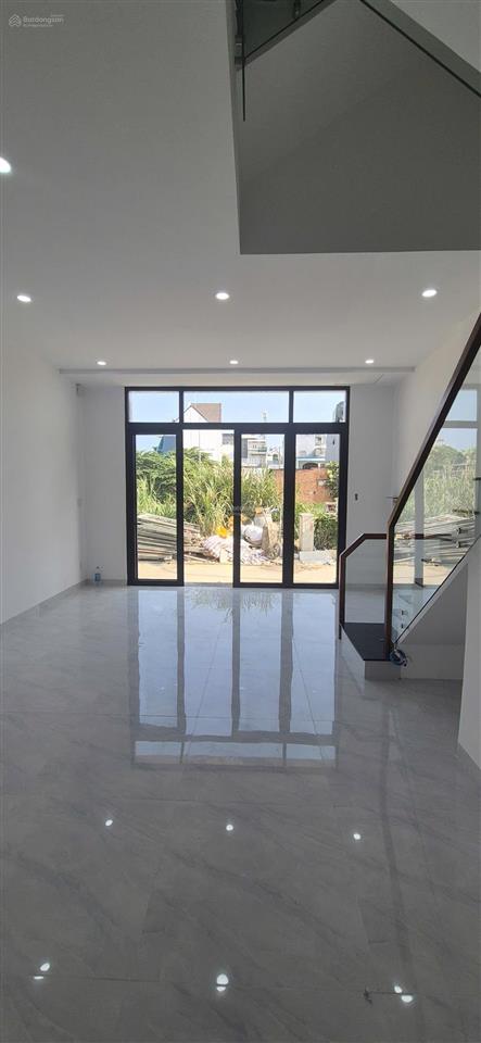 Nhà đẹp ngang 5.2m hẻm xe hơi kênh 26/3 q.bình tân đúc 3 tấm giá chỉ 6.5 tỷ
