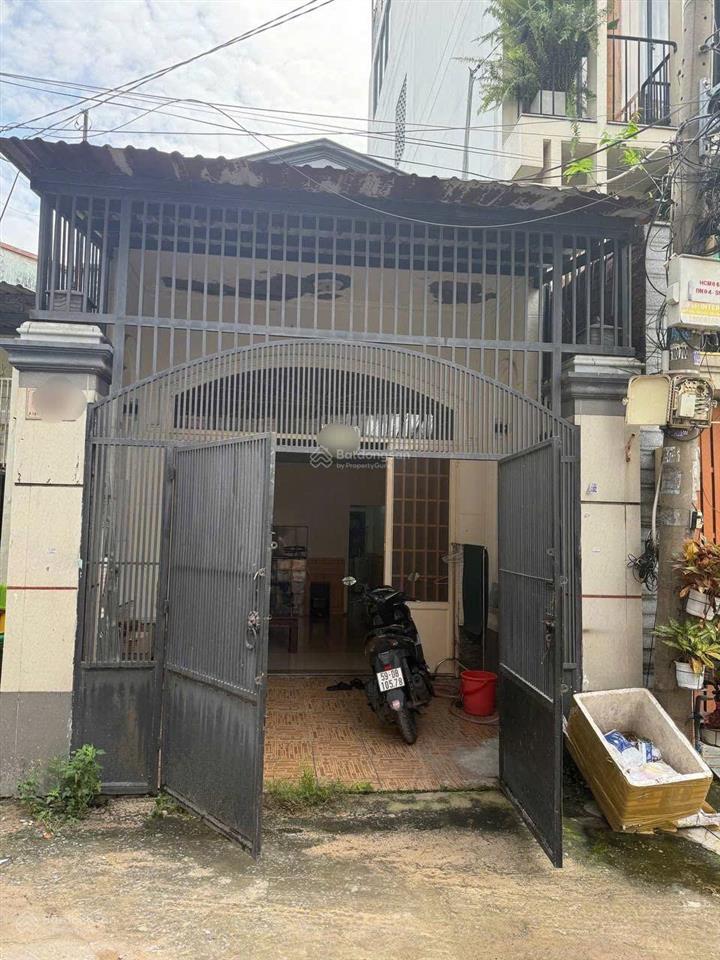 Bán nhà hẻm 6m đường lê trọng tấn q.tân phú 65m2 giá chỉ 5.9 tỷ