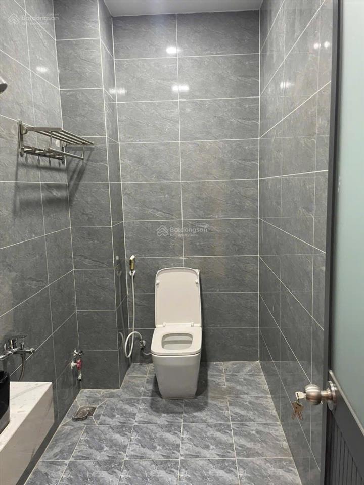 Bán nhà đường 12m khu bờ bao tân thắng q.tân phú 59m² đúc 3 tấm giá chỉ 7,2 tỷ