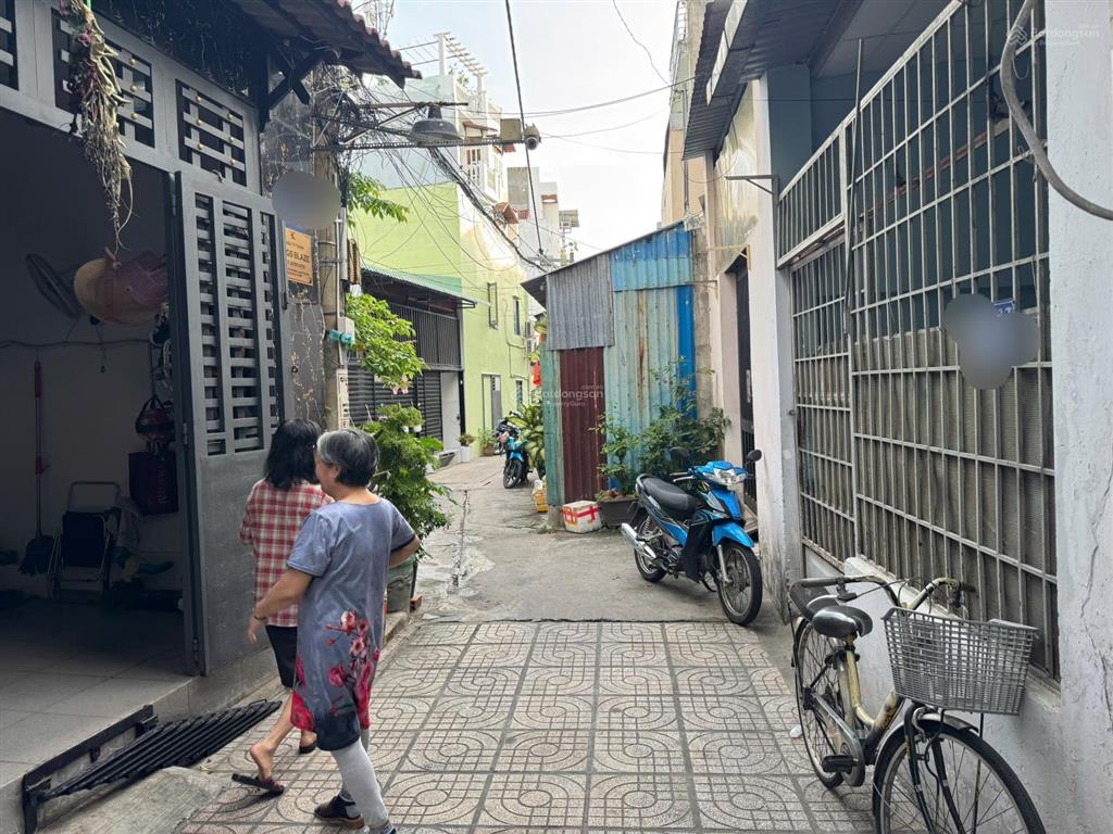 Siêu phẩm đúc 4 tấm hẻm 5m đường bình long q.tân phú 70m2 giá chỉ 6.5 tỷ